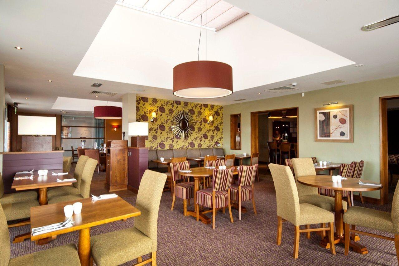Premier Inn Edinburgh Airport - Newbridge Newbridge  Dış mekan fotoğraf