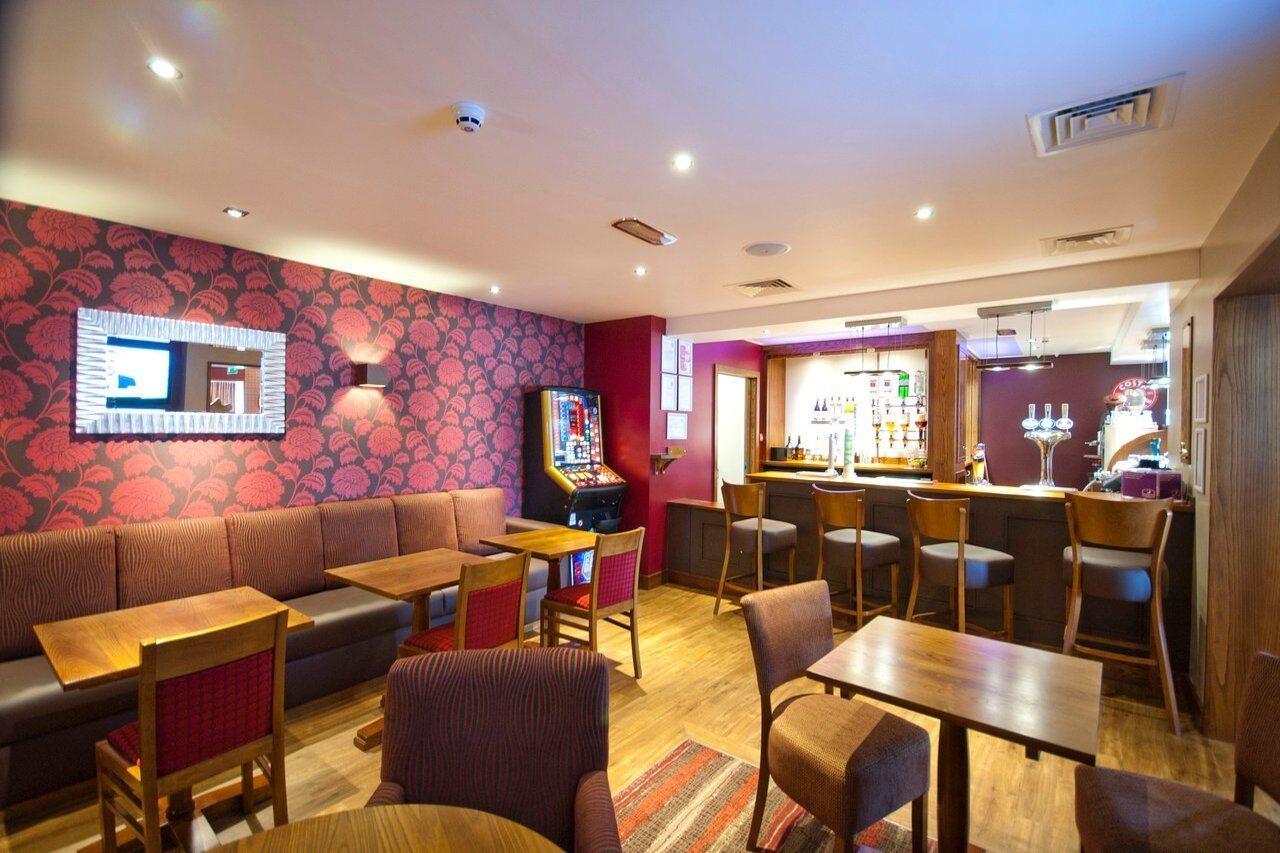 Premier Inn Edinburgh Airport - Newbridge Newbridge  Dış mekan fotoğraf