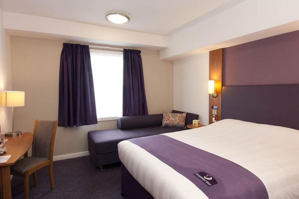 Premier Inn Edinburgh Airport - Newbridge Newbridge  Dış mekan fotoğraf