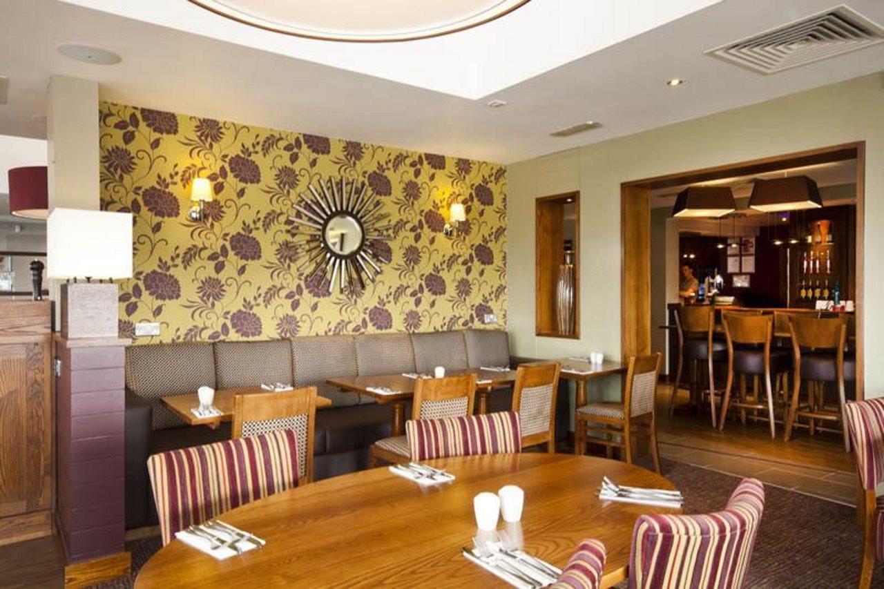 Premier Inn Edinburgh Airport - Newbridge Newbridge  Dış mekan fotoğraf